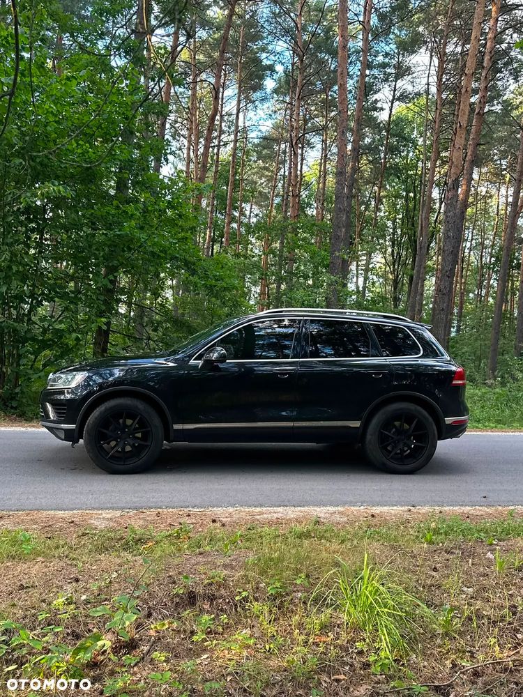 Volkswagen Touareg 3.0 V6 TDI BMT - 4