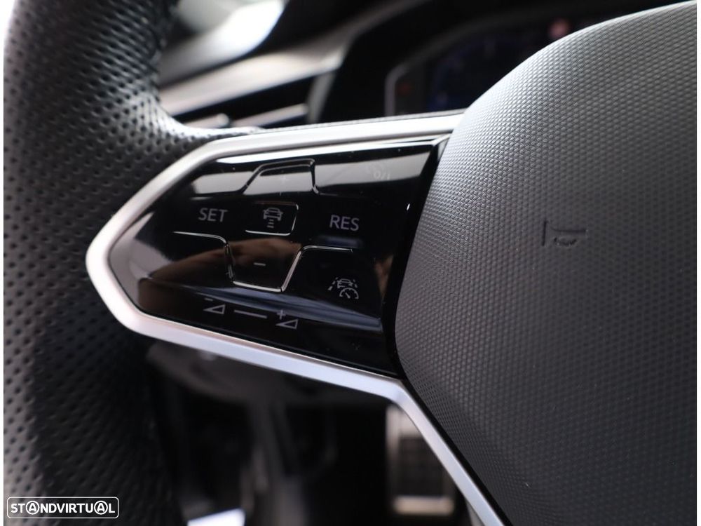 VW Arteon Shooting Brake 2.0 TDI R-Line DSG - 37