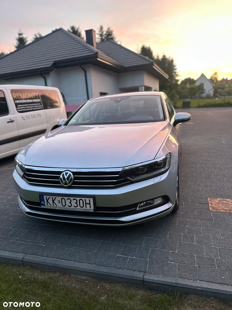 Volkswagen Passat 2.0 TDI BMT Comfortline DSG - 1