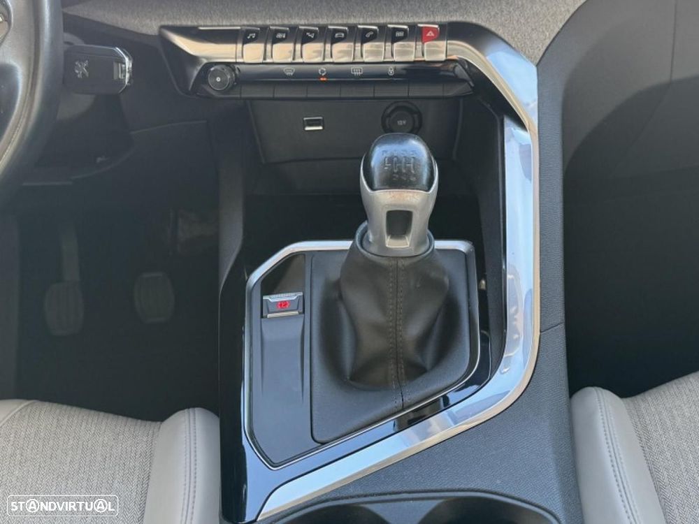 Peugeot 3008 1.5 BlueHDi Allure Pack - 20