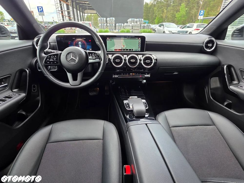 Mercedes-Benz CLA 200 AMG Line 7G-DCT - 10