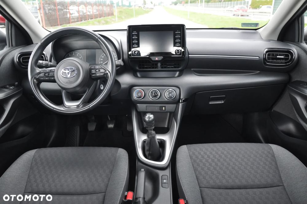 Toyota Yaris 1.5 Comfort - 4