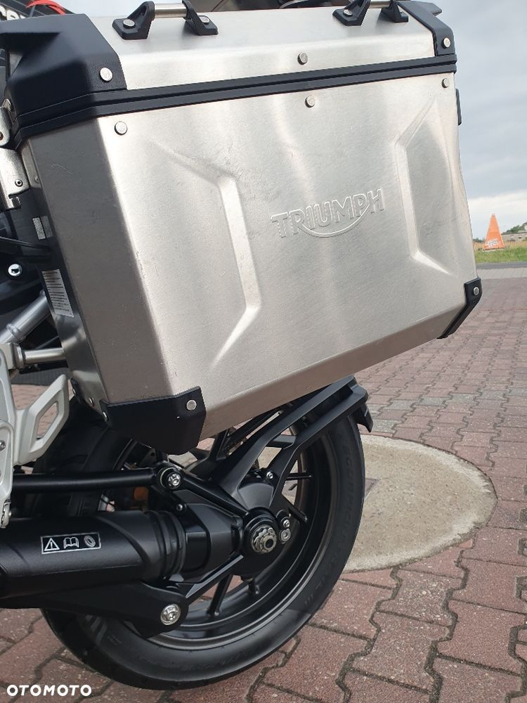 Triumph Tiger - 9
