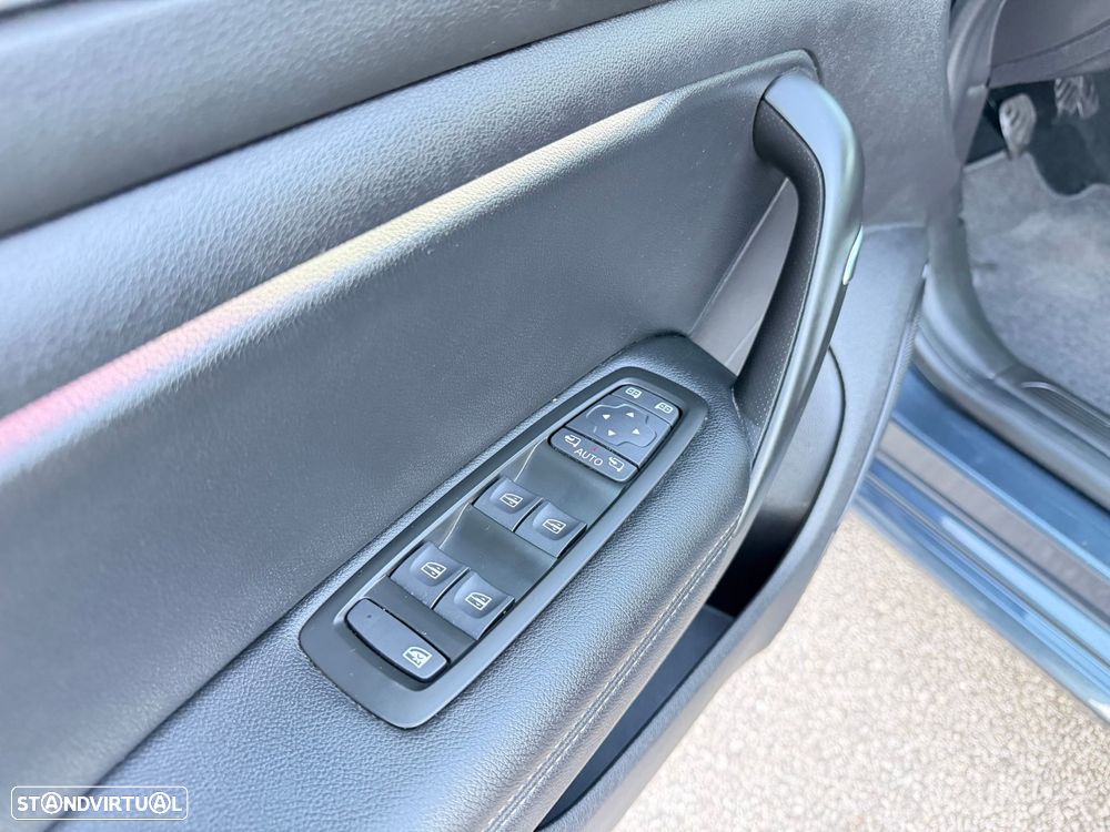 Renault Mégane 1.5 Blue dCi Intens - 34