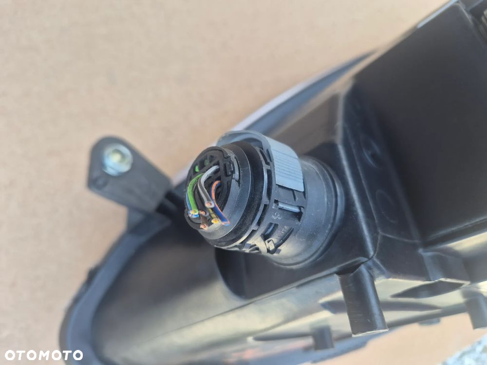 Lancia Ypsilon lampa prawa Musa.DEPO.2003-2006 - 7