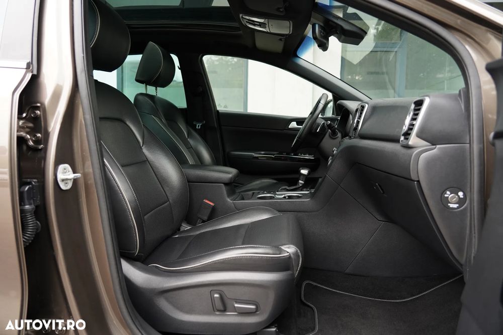 Kia Sportage 2,0 CRDI AWD Aut. GT Line - 9