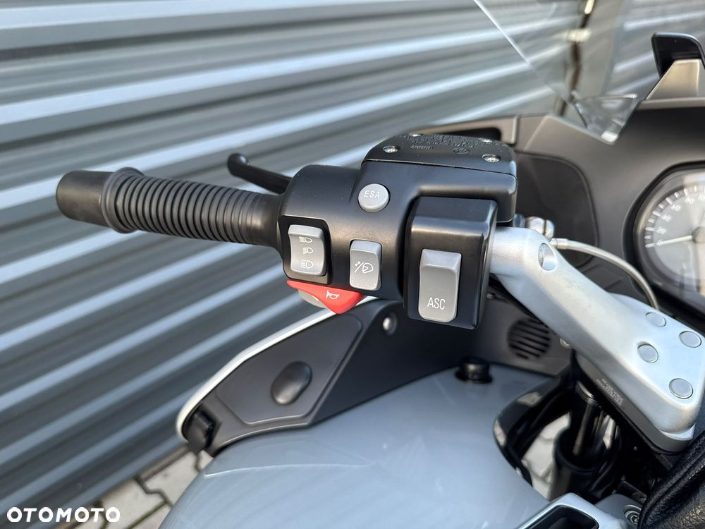 BMW R - 9