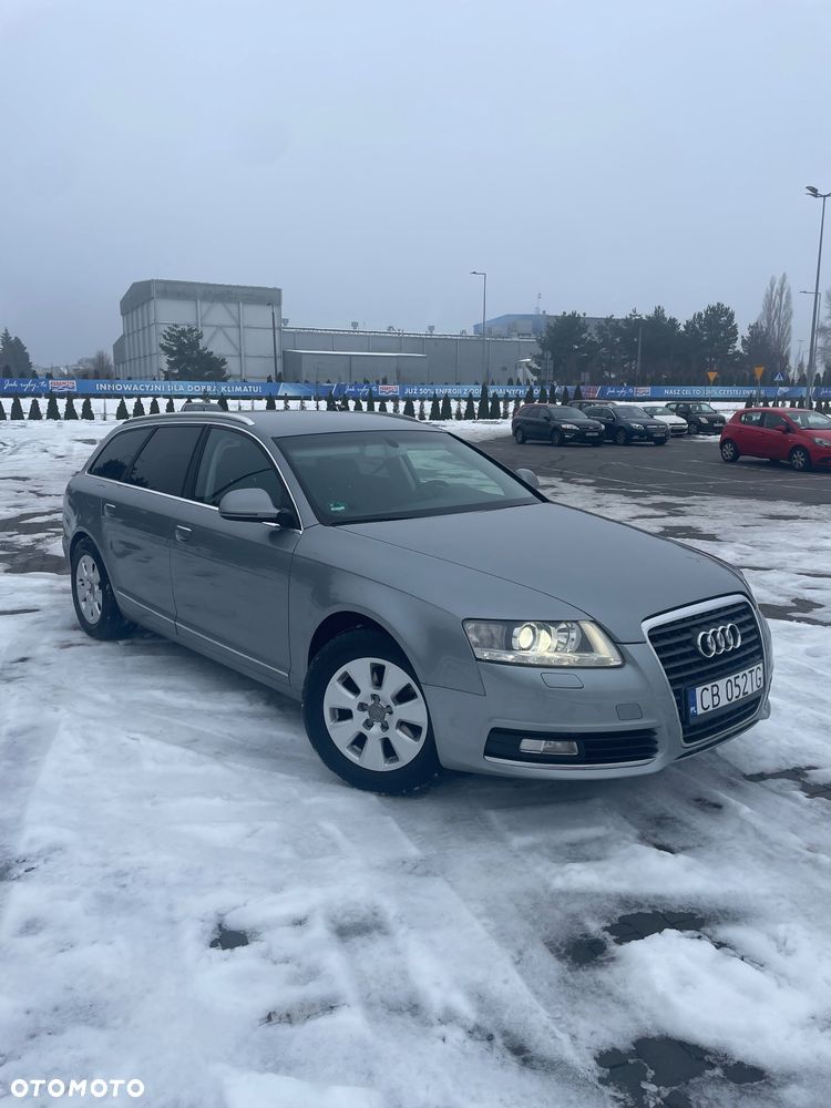 Audi A6 Avant - 1