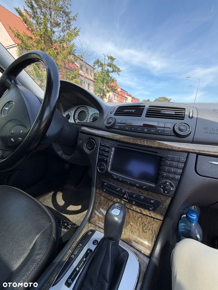 Mercedes-Benz Klasa E 500 Avantgarde - 11
