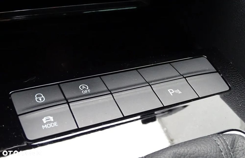 Skoda Octavia 1.8 TSI Style DSG - 32