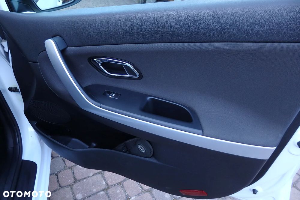 Kia Ceed - 15
