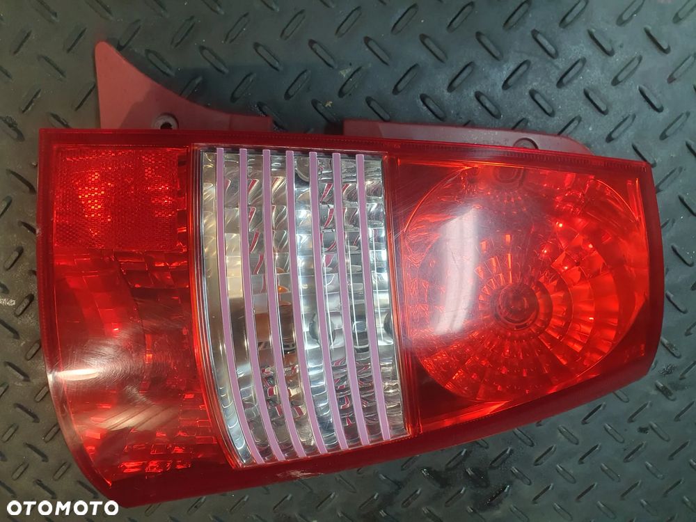 KIA PICANTO I LAMPA PRAWY TYŁ TYLNA PRAWA EUROPA - 2