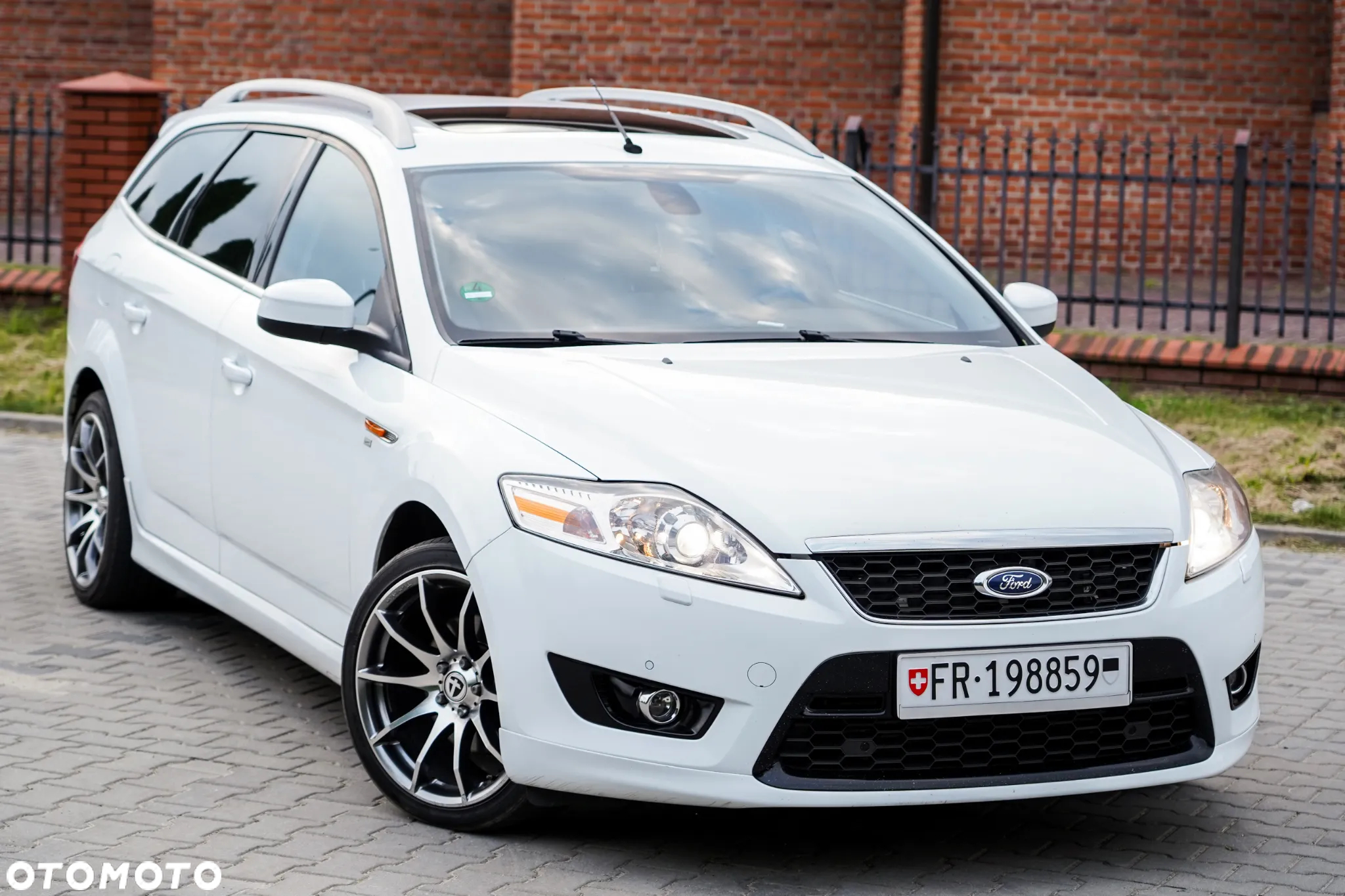 Ford Mondeo - 7