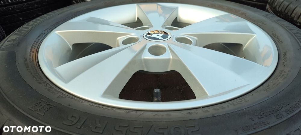 Felgi Aluminiowe Oryg. Skoda Octavia III 16 Cali 5x112 6,5X16 Et46 Ø57,1mm - 8