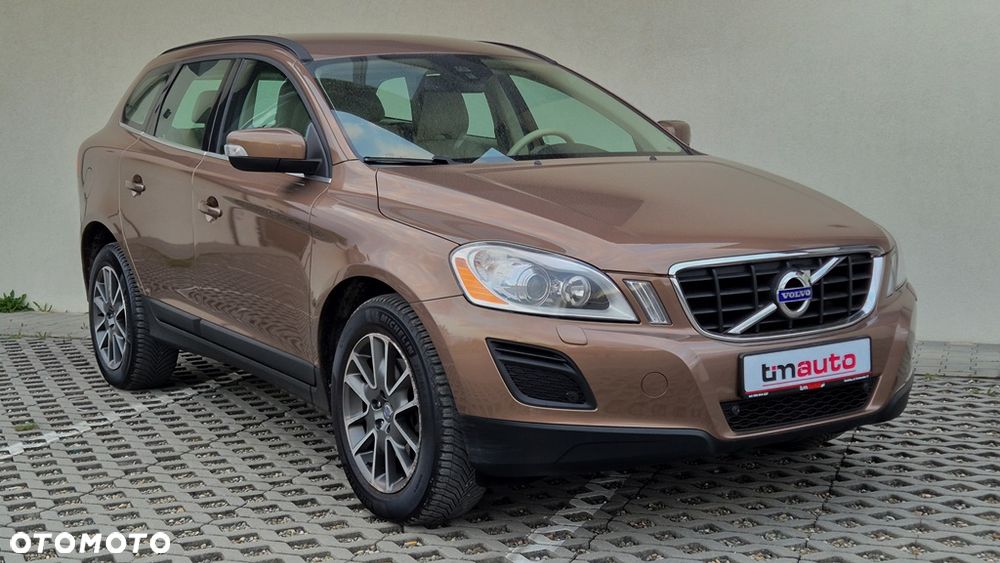 Volvo XC 60 D4 Summum - 1