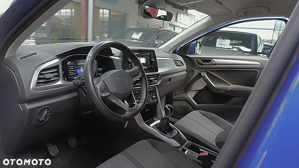 Volkswagen T-Roc ver-1-5-tsi-life - 13