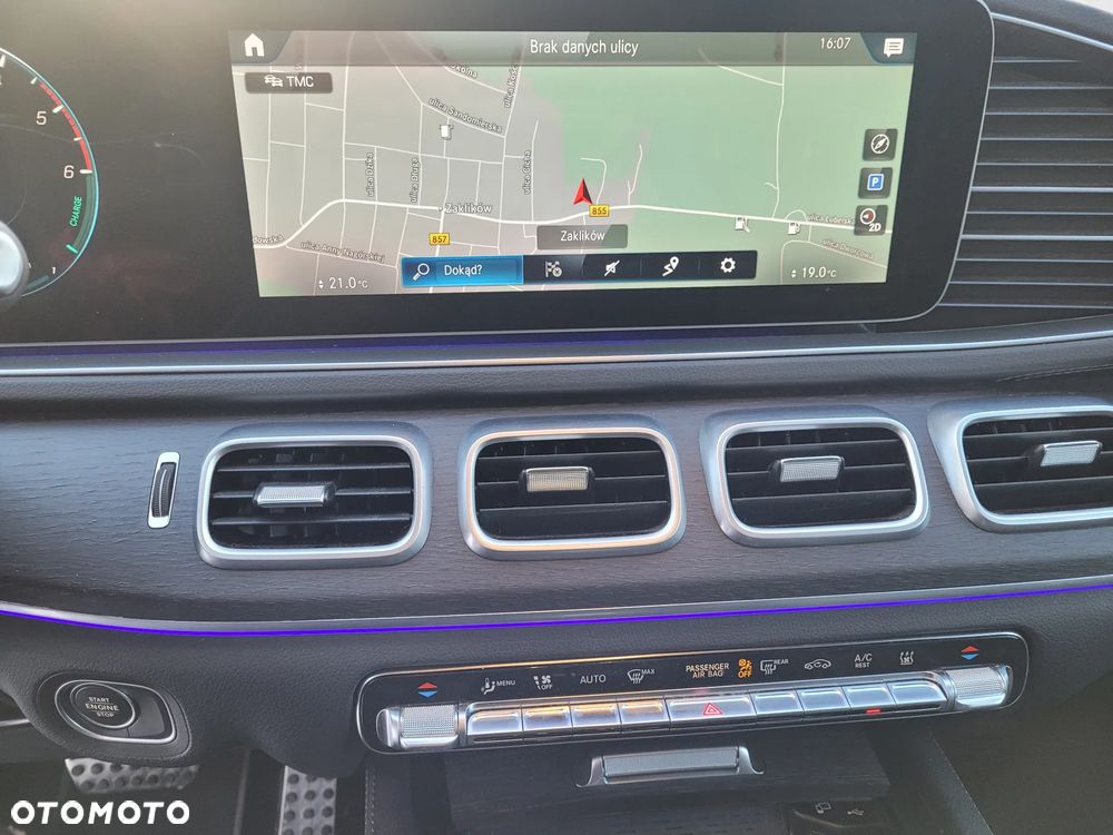 Mercedes-Benz GLE - 22