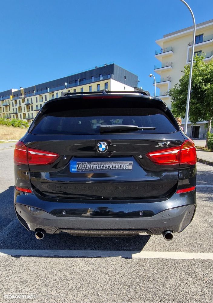 BMW X1 20 d sDrive Auto Pack M - 4