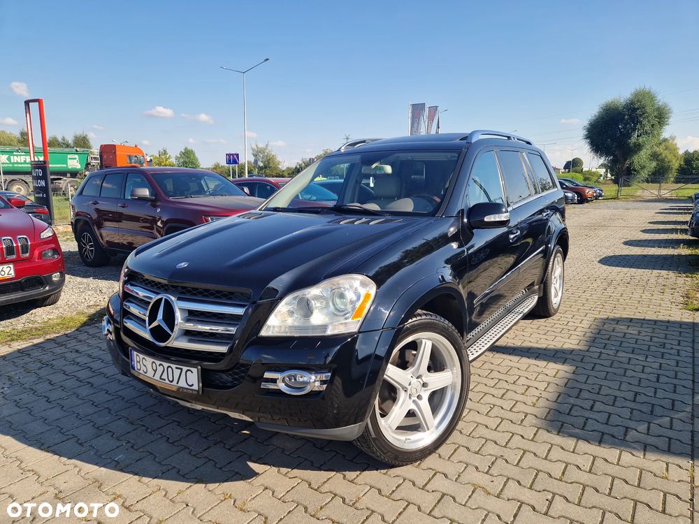 Mercedes-Benz GL 500 - 1