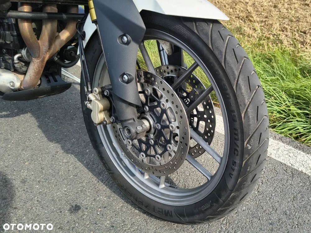 Triumph Tiger - 8