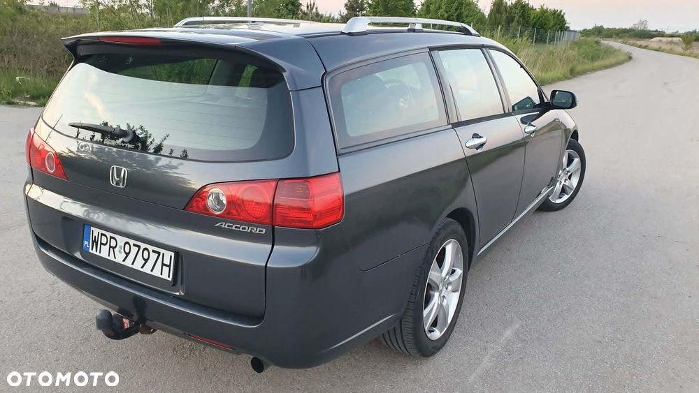 Honda Accord 2.0 Comfort - 3