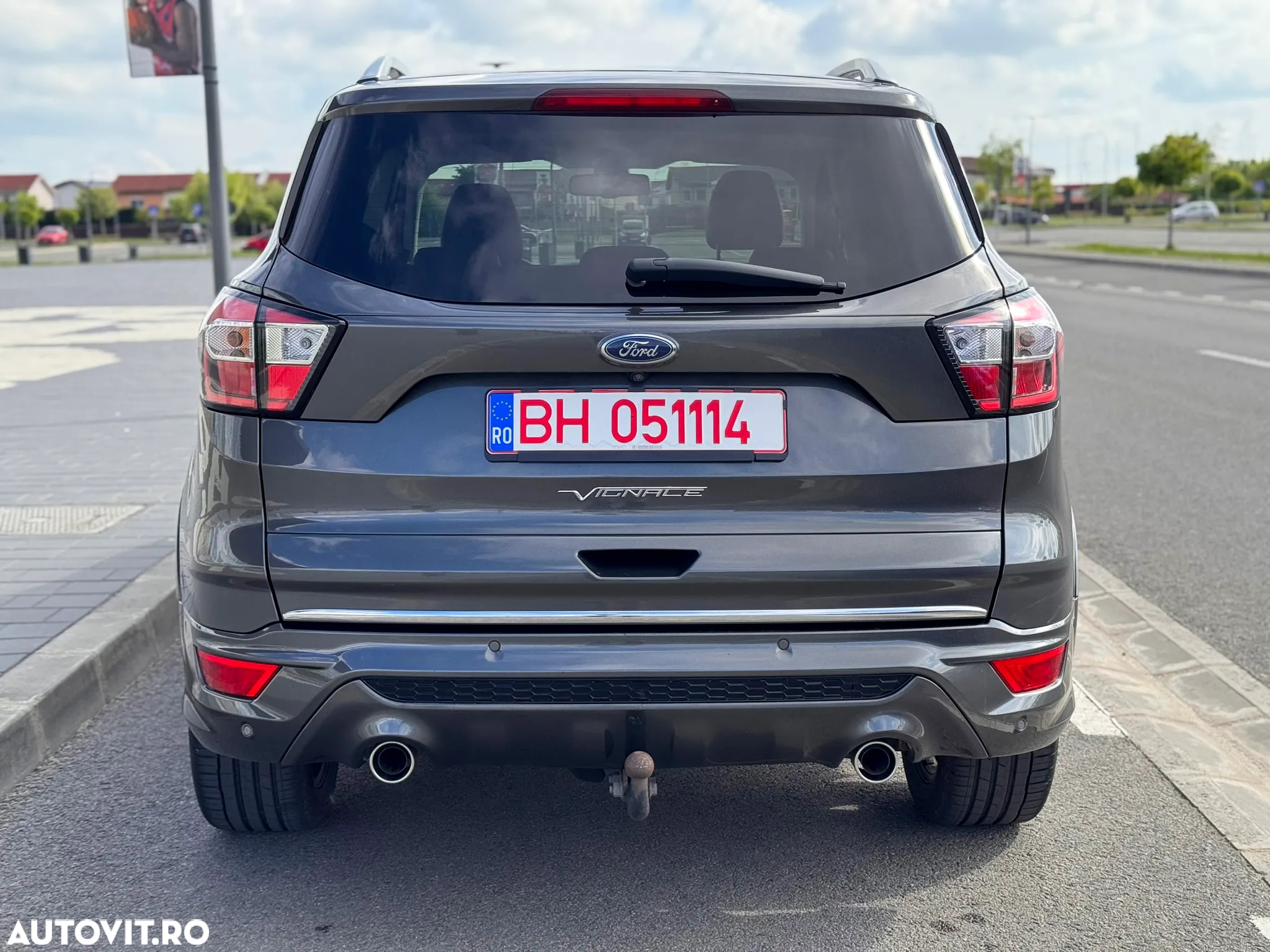 Ford Kuga 2.0 TDCi 4x4 Aut. Vignale - 16