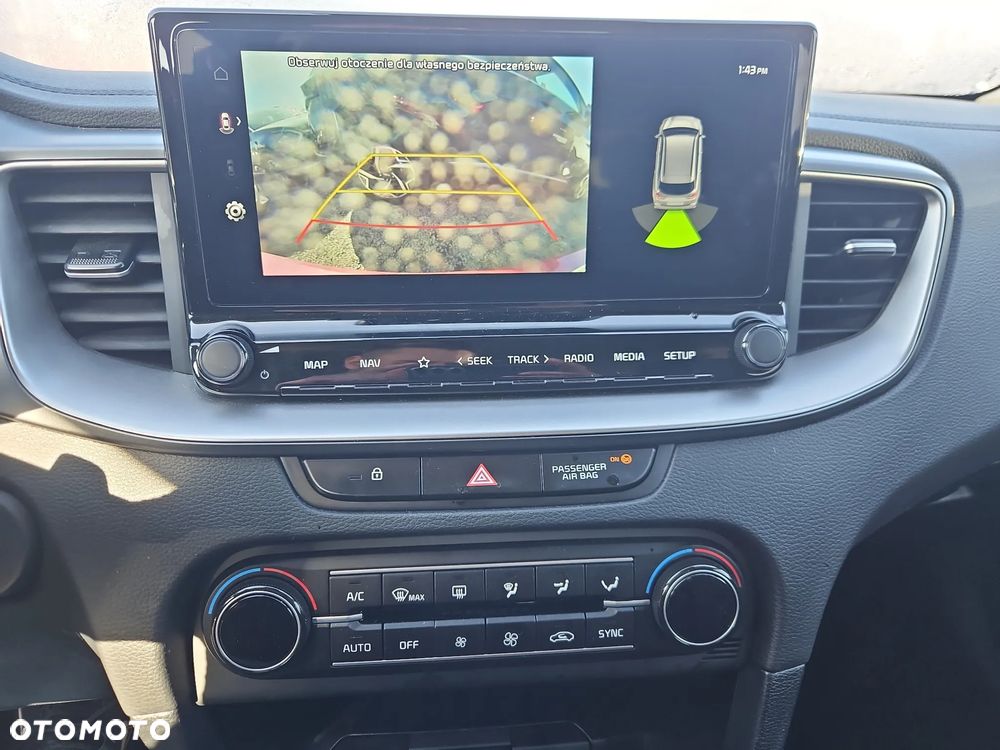 Kia Ceed 1.5 T-GDI M DCT - 12