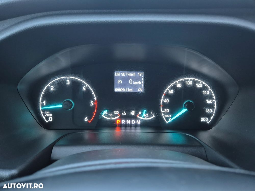 Ford Transit Custom Kombi 320 2.0 EcoBlue 130 CP L2H1 Trend Aut. - 18