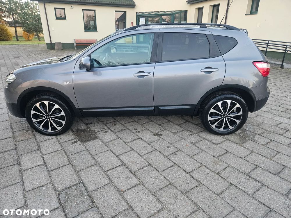 Nissan Qashqai - 10