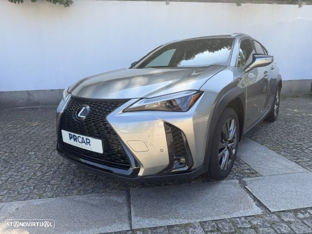 Lexus UX 250h - 7