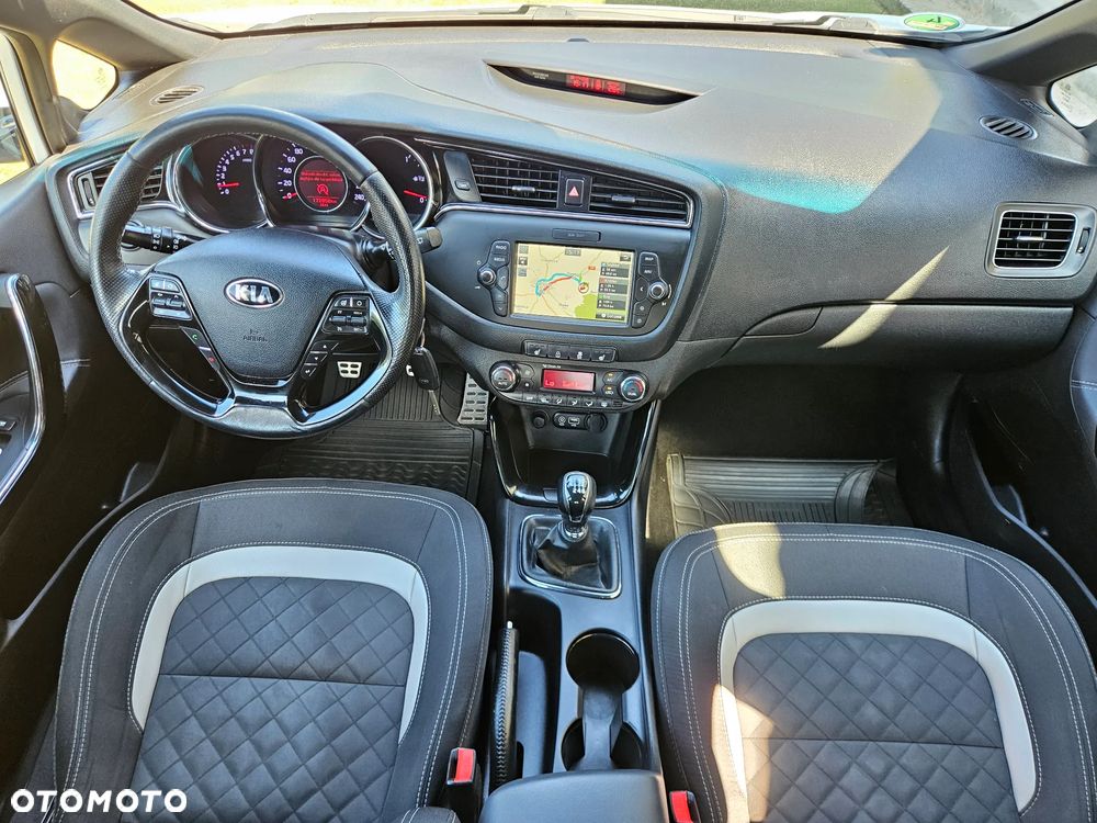 Kia Ceed 1.0 T-GDI ISG GT Line - 10