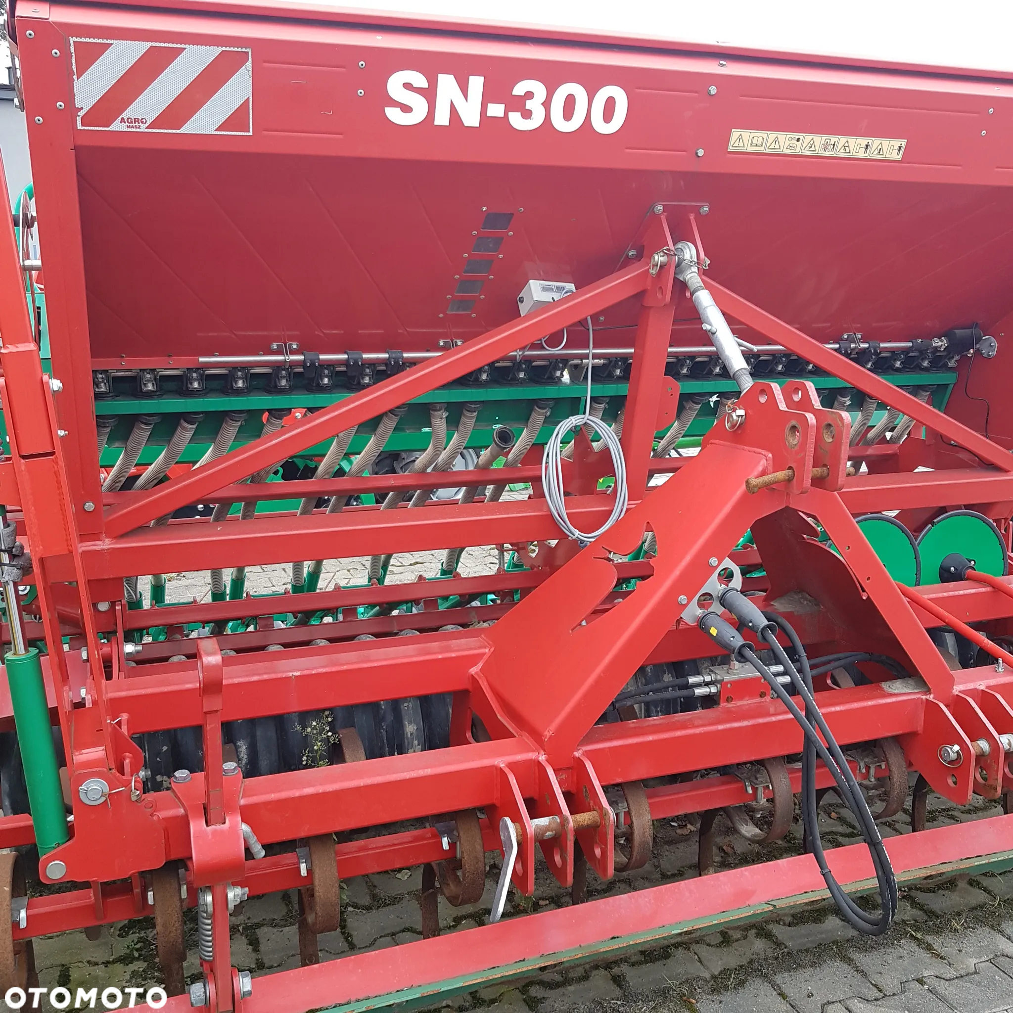 Agro-Masz SN300 - 8