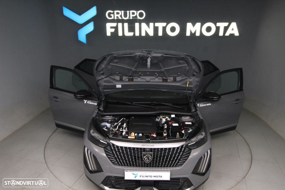 Peugeot e-2008 54 kWh GT - 12