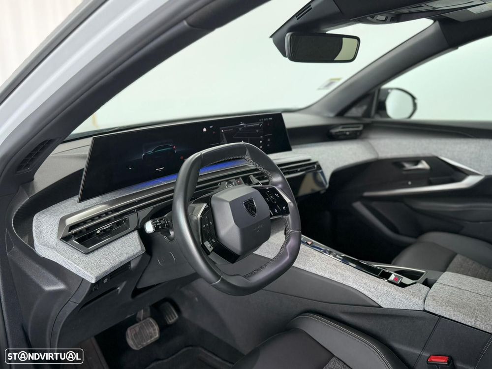 Peugeot 3008 1.2 Hybrid Allure e-DCS6 - 7