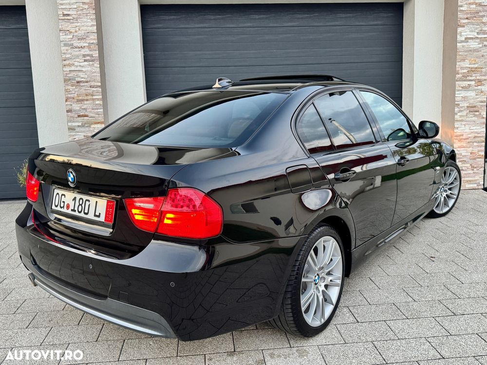 BMW Seria 3 320d xDrive DPF Aut. - 3