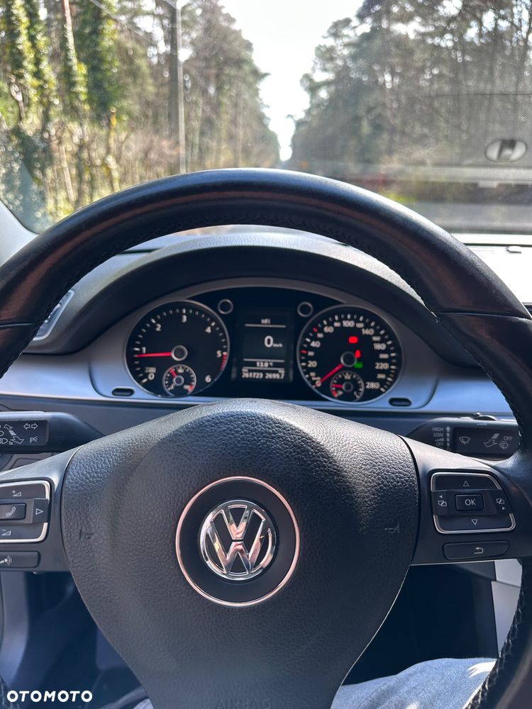 Volkswagen Passat CC 2.0 TDI DSG - 32