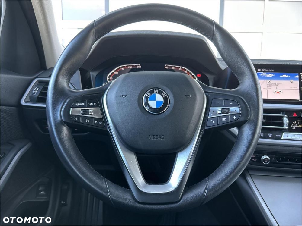 BMW Seria 3 318i Advantage - 20
