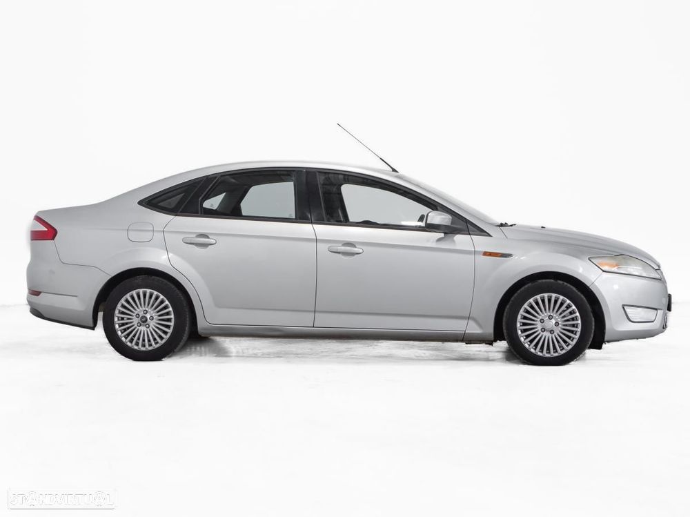 Ford Mondeo - 2