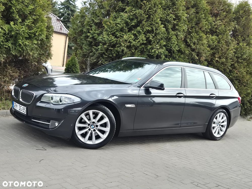 BMW Seria 5 520i - 5