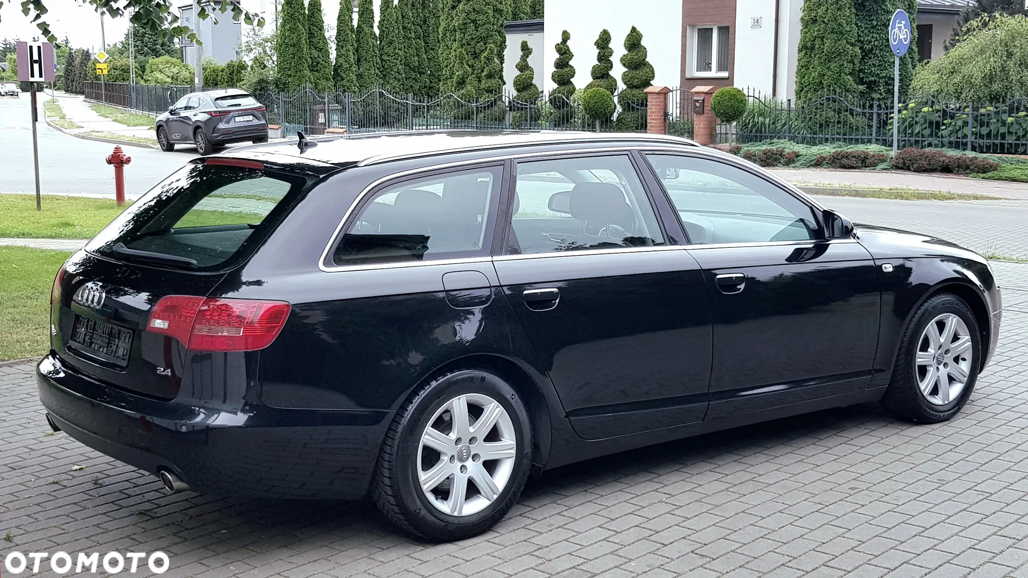 Audi A6 Avant 2.4 - 4