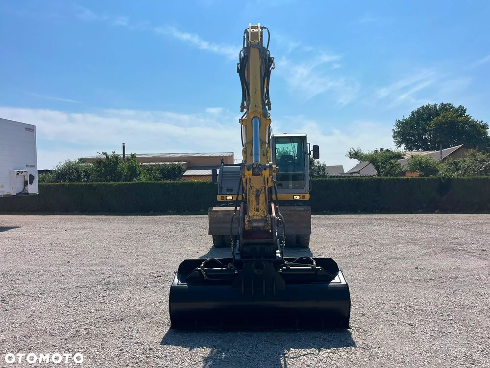 New Holland MH PLUS 18 TON - 2