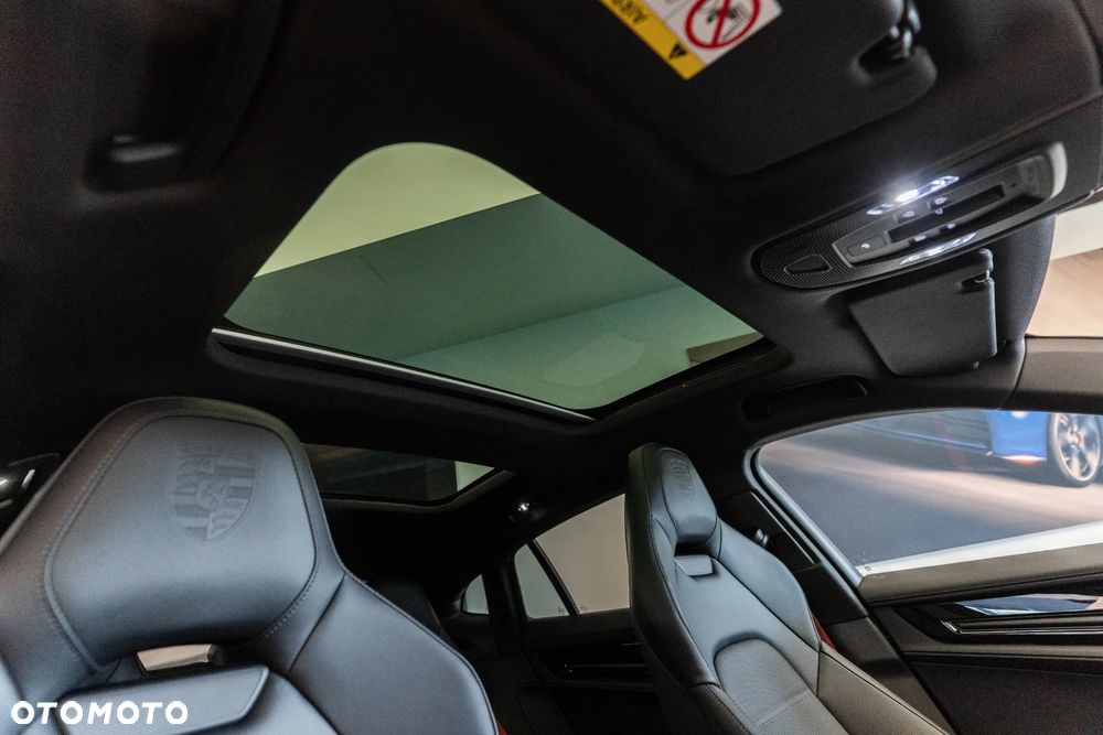 Porsche Panamera 4S E-Hybrid - 32