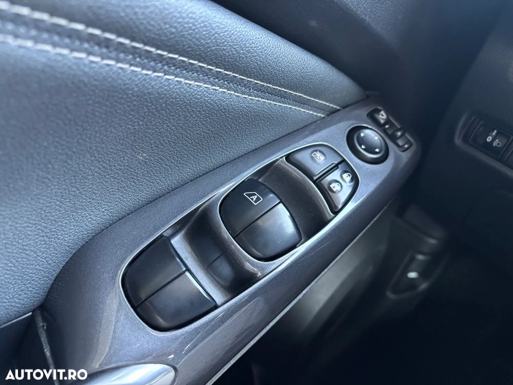 Nissan Juke 1.0 DIG-T DCT N-Connecta - 17