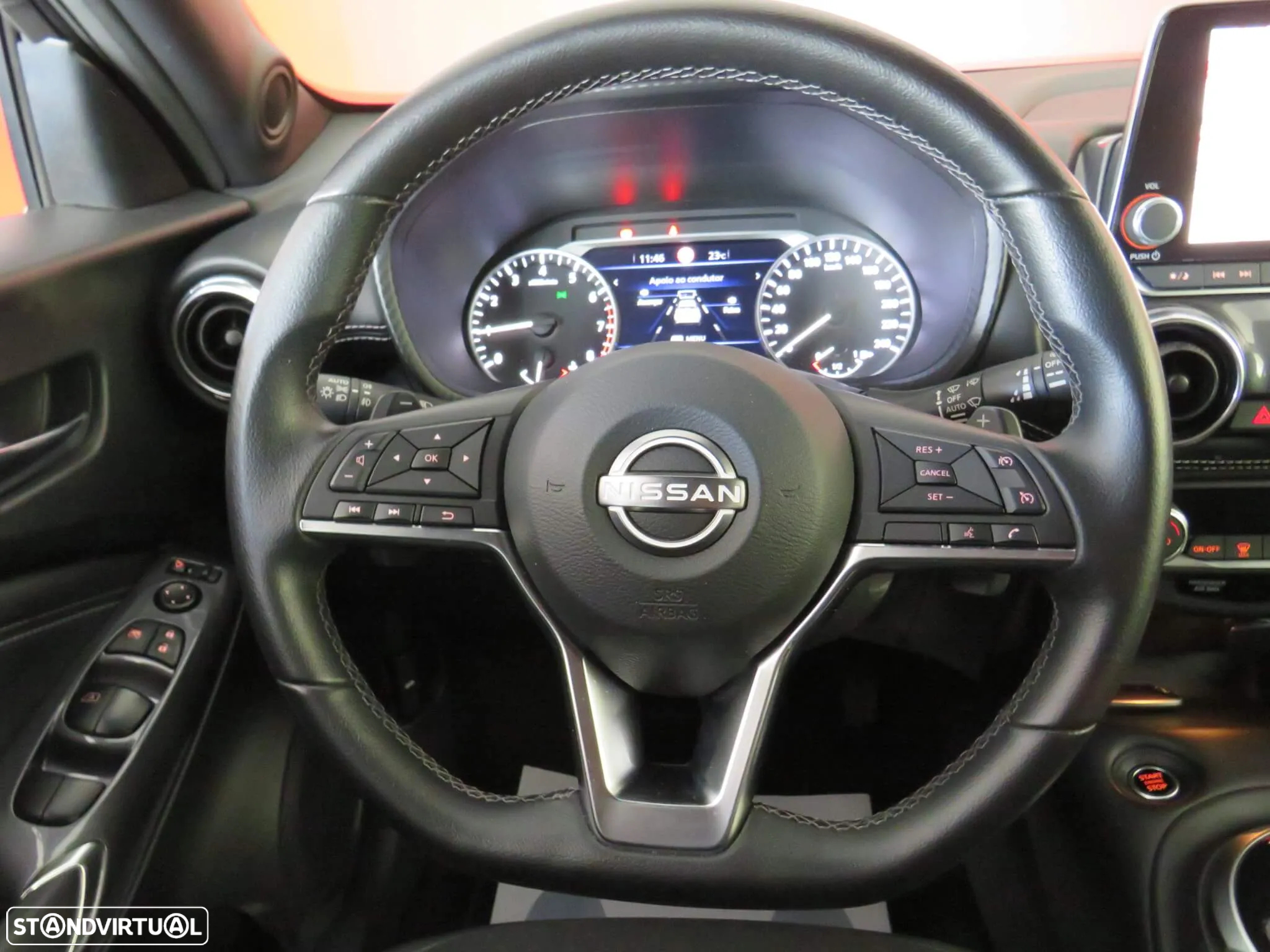 Nissan Juke 1.0 DIG-T N-Connecta NAV. DCT - 15