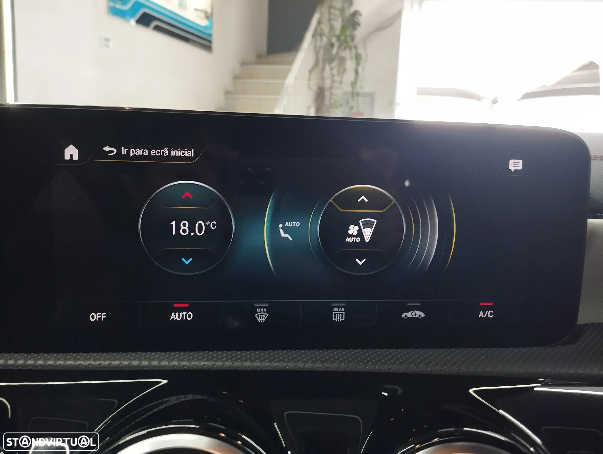 Mercedes-Benz CLA 180 d Shooting Brake AMG Line Aut. - 31