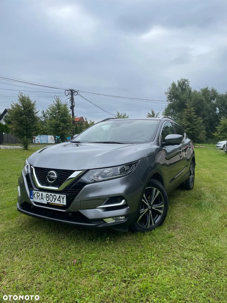 Nissan Qashqai 1.3 DIG-T N-Connecta DCT - 2