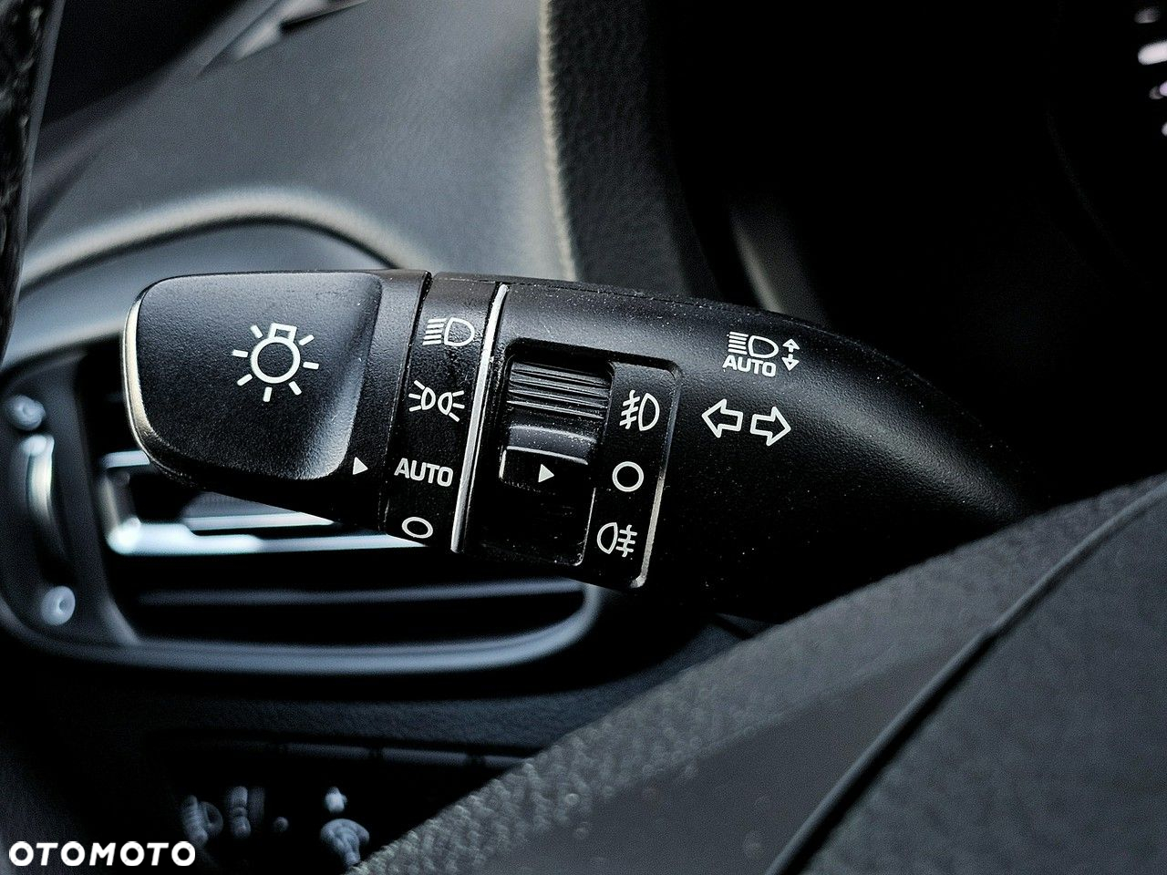 Hyundai i30 1.5 DPI Comfort - 13