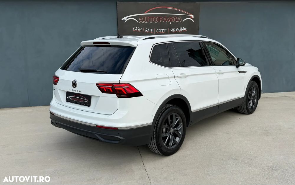 Volkswagen Tiguan - 10