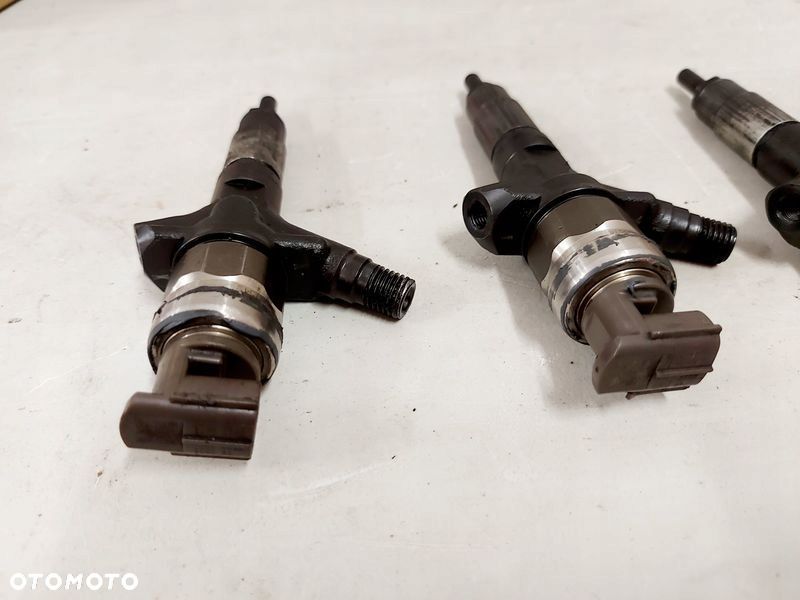 SUBARU OUTBACK III LEGACY IV FORESTER III 2.0 D WTRYSKIWACZ PALIWA - 9