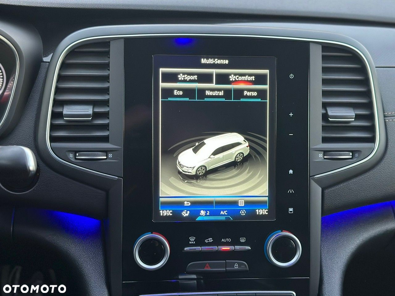 Renault Talisman Grandtour ENERGY TCe 200 EDC INTENS - 25